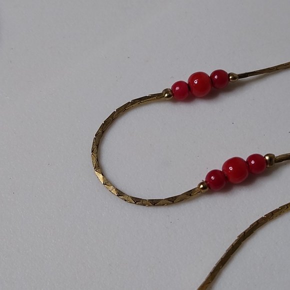 Vintage Small Red Bead Necklace & Bracelet Set - Picture 5 of 9